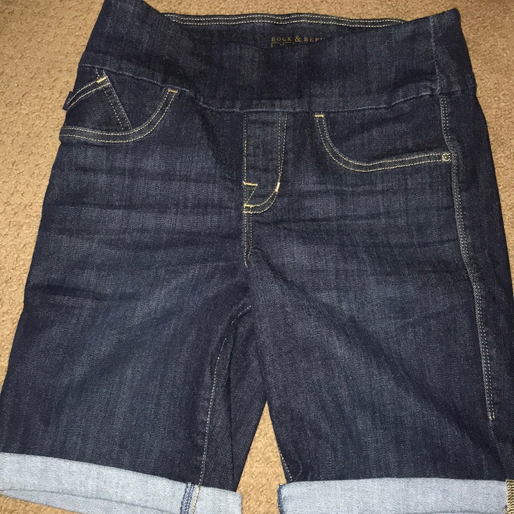 Women’s rock&republic slimming shorts